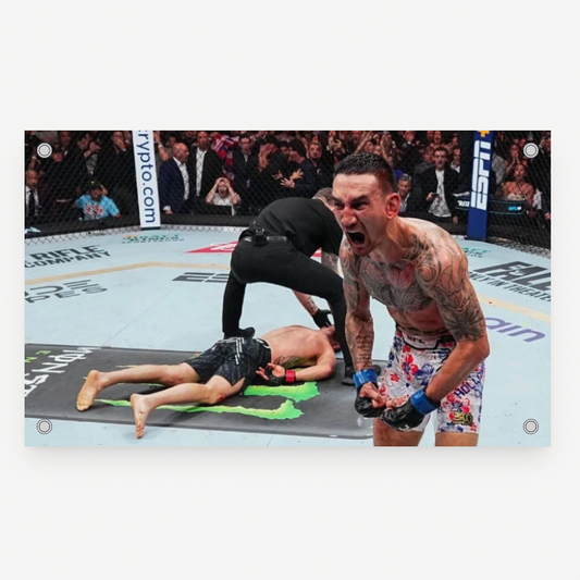 Max Holloway 300 Flags